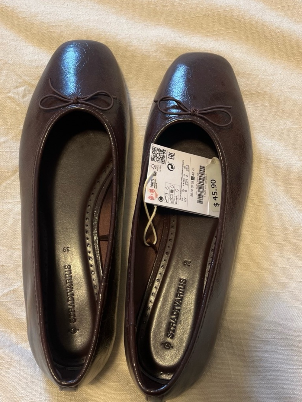 stradivarius burgundy squared-Toe Ballet Flats